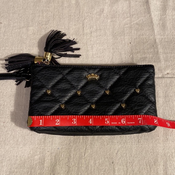 Juicy Couture black double zippered clutch. - Picture 7 of 8